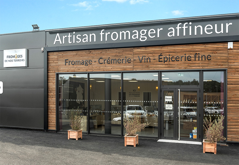 création d'enseigne commerce - communication pour commerces Bretagne